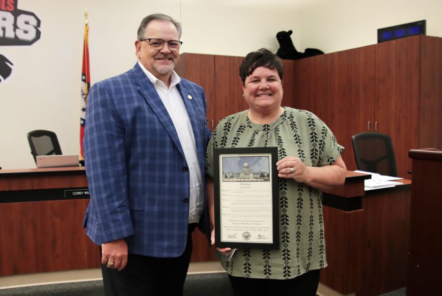 Rep. Brian Evans and Principal Ahna Davis